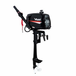 Aiqidi 3.5HP Gasoline Outboard Motor This 3.5HP 2-stroke outboard motor is suitable for a variety of applications. Its displacement is 61 cm³. The two-stroke design allows it to maintain the high quality fuel mixture and improve reliability, which helps increase your satisfaction with use. Its compact size and superior performance make it a smart choice for smaller boats and marinas with limited space. The compact design also makes this engine easy to store in your boat's hull. Applicable Ship Type The 2-stroke 3.5 horsepower outboard motor is suitable for small vessels of different materials, such as inflatable boats, wooden boats, FRP boats, plastic boats, and so on, ranging from 2.0m to 4.0m. Fuel Application Two-stroke machines use mixed fuel. Gasoline and engine oil should be mixed proportionally. Gasoline:oil = running-in period 25:1, 50:1 after running-in period. Other Notes This machine has no gears and has an aluminum alloy propeller. The machine can rotate 180 degrees in reverse Optional Models Tiller control, short shaft